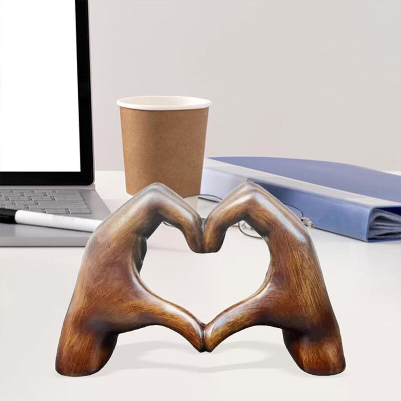 Amazing CERAMIC (Wood-Effect) Heart Shaped Resin Statue Home Decor Ornament for Living Room Desktop Decoration