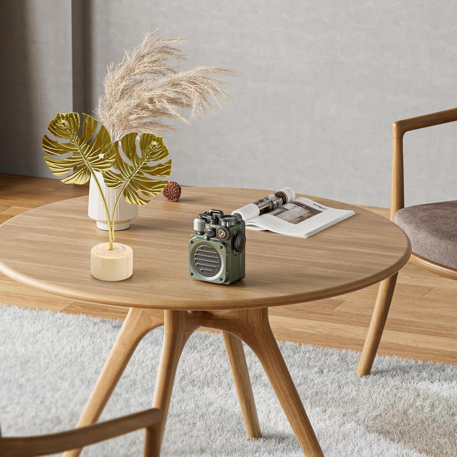 2Pcs Ginkgo Leaf Statue, Metal Leaves Gold Ornaments Sculptures, Gold Ginkgo Leaf Desktop Decoration Sculpture for Office, Bedroom, Bookshelf